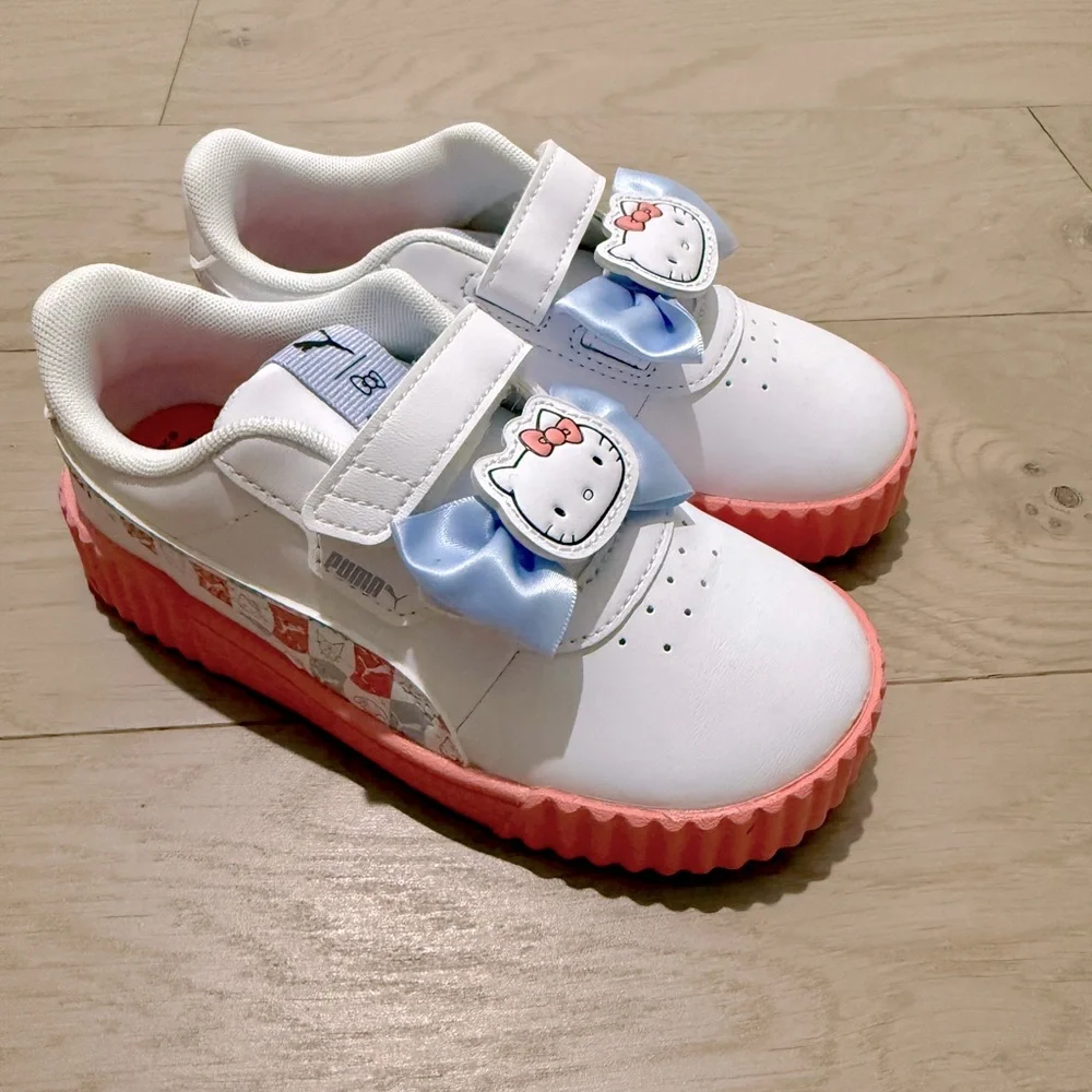 PUMA x HELLO KITTY Sneakers Girls Size 10